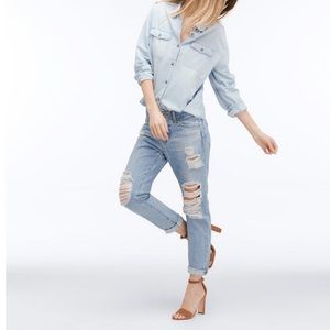 AG Beau- Distressed boyfriend NEVER WORN! W/tags!